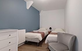 Le Logis De La Place